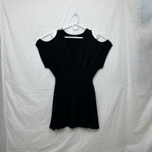 G By Guess Short Sleeve Cold-Shoulder V-Neck Dress Women M Black